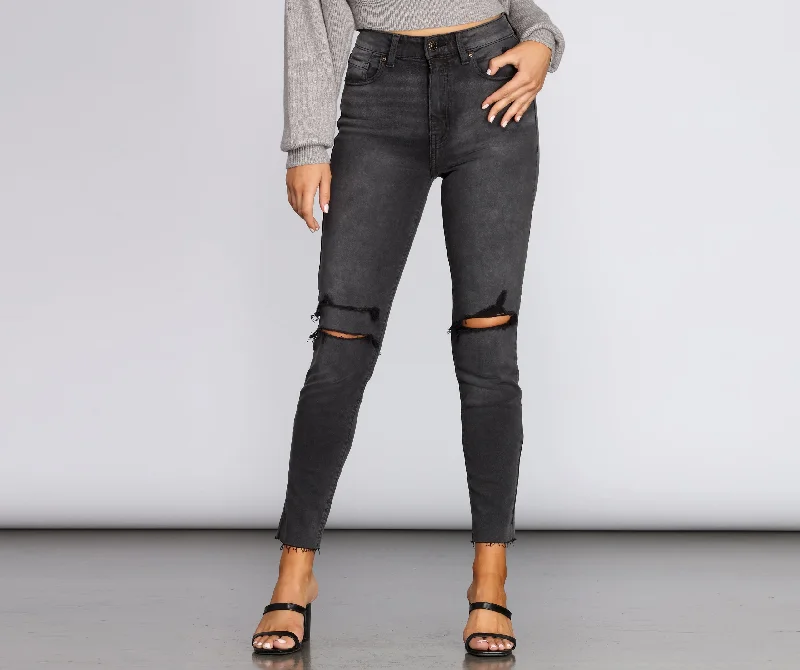 Tobi Super High Rise Distressed Jeans