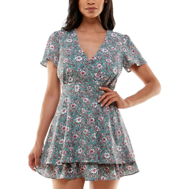 Emerald Sundae Womens Juniors Floral Print Short Fit & Flare Dress